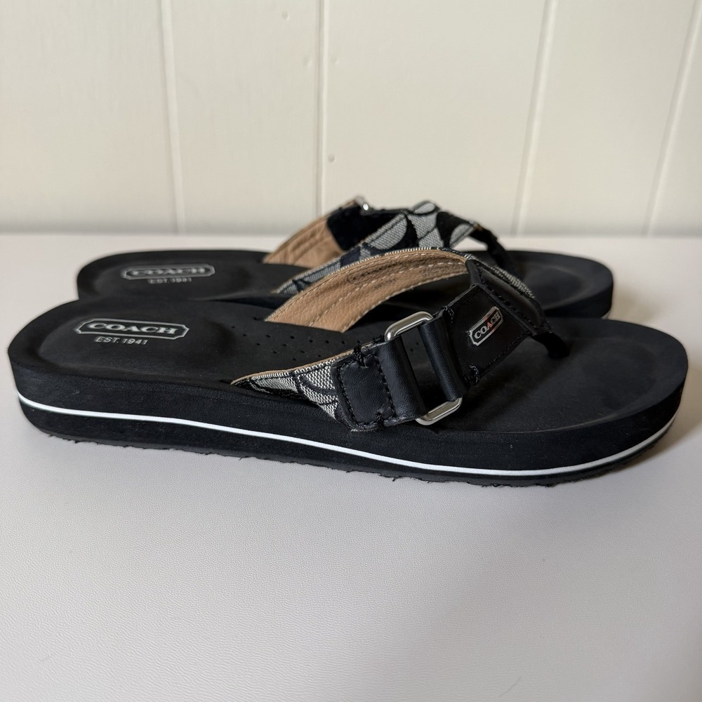 Coach Women's Signature Sandals Flip Flops Black Size 7 NEW! Worn Once! Designer - Picture 2 of 7